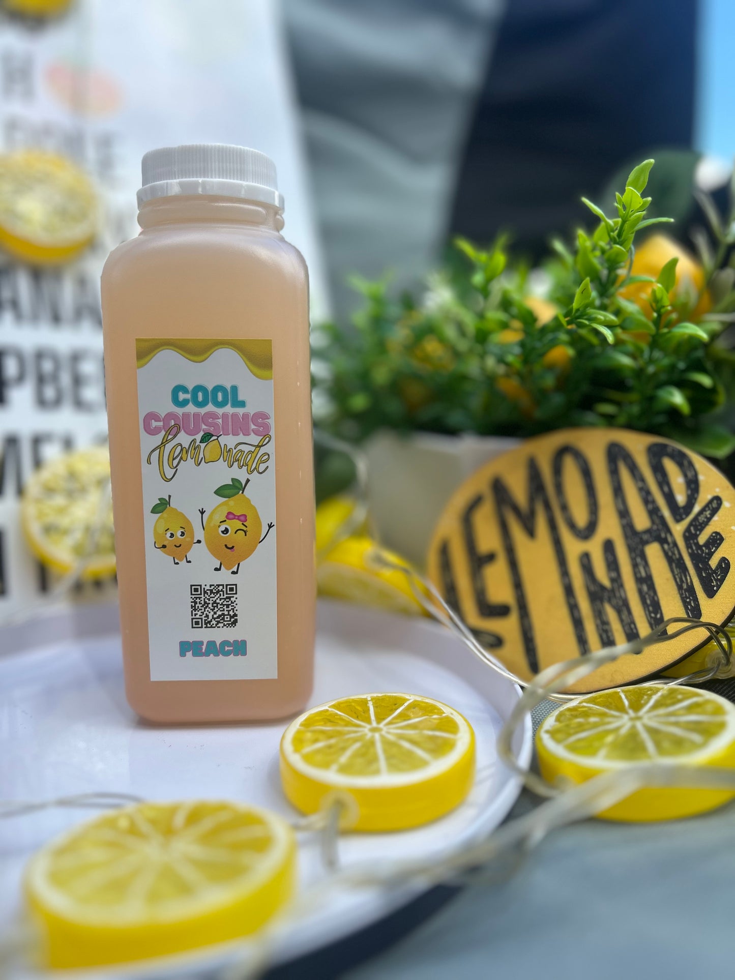 Peach lemonade