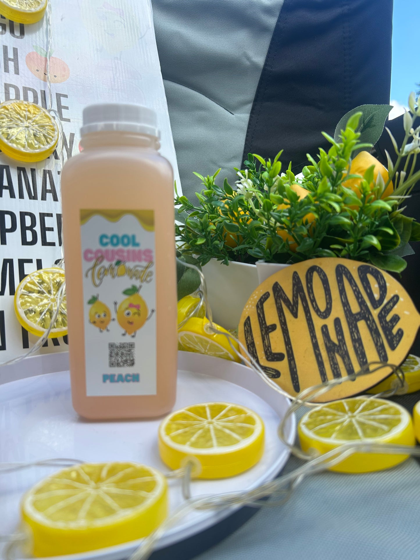 Peach lemonade